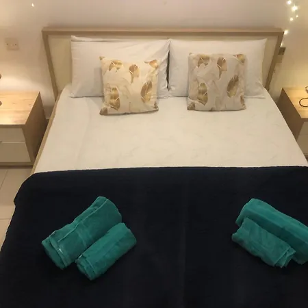Stanza Con Bagno Privato Vicino St Julian E Paceville *